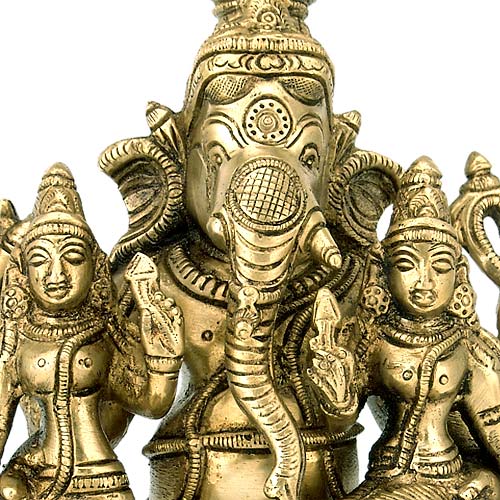 Ganesha with consorts Riddhi and Siddhi