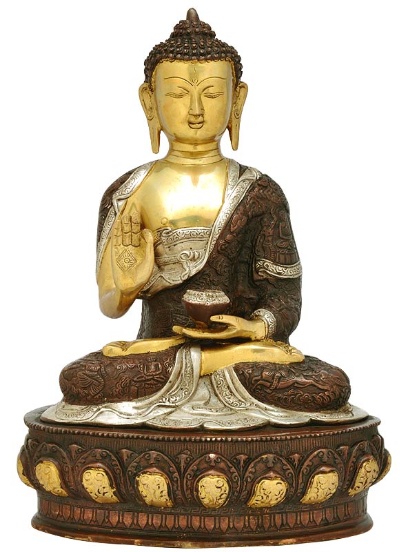 Lord Buddha - Fine Brass Sculpture