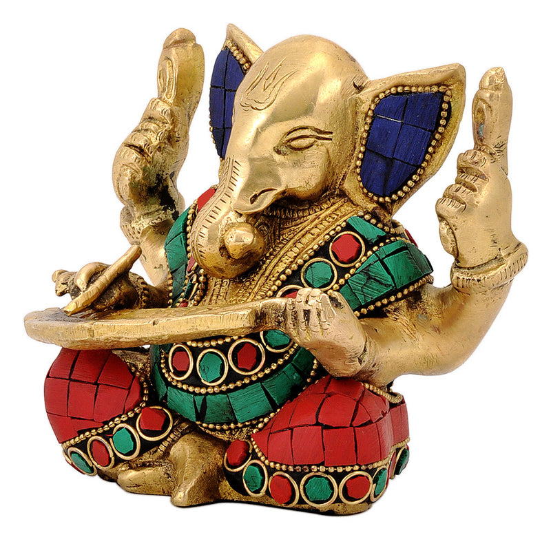 Baby Vinayak Statue with Stones