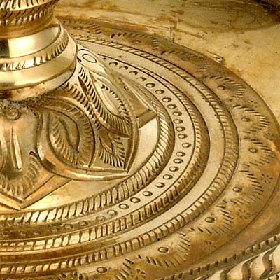 Hanging Mayur Oil Lamp in Brass