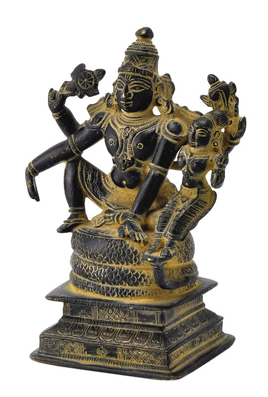 Traditional Vishnu Lakshmi Statue in Old Look